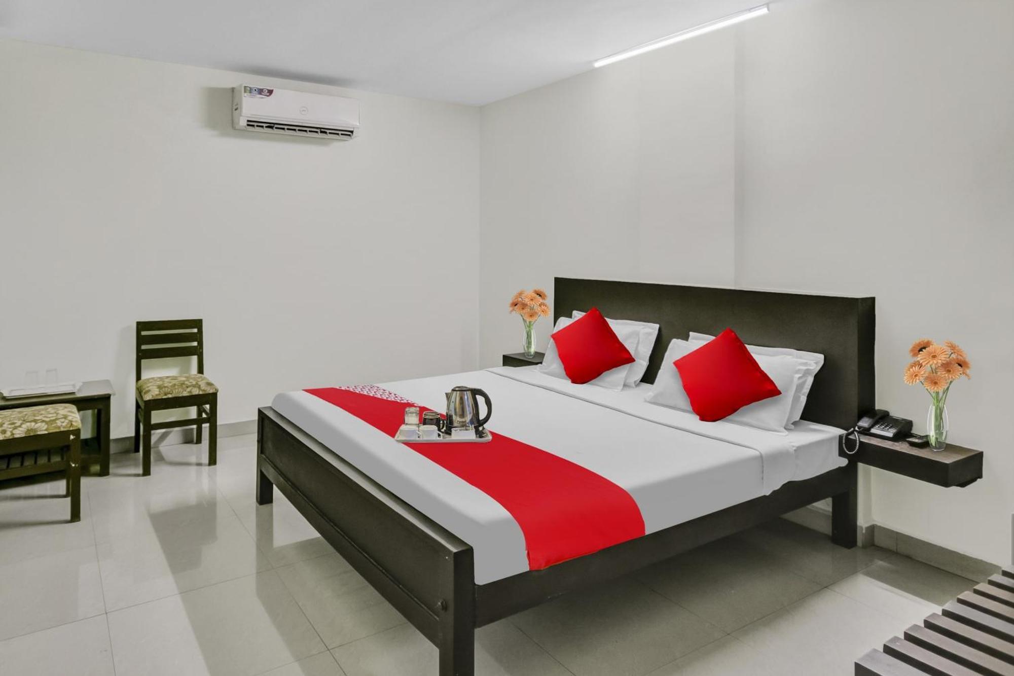 Hotel O Kalapurackal Residency Thekkady Exterior foto